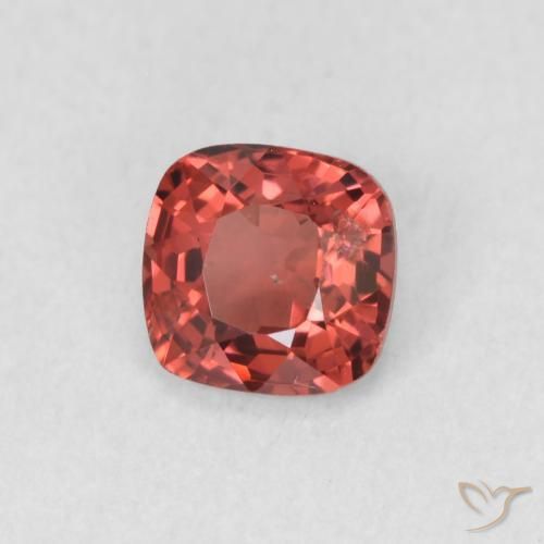 Spinello Rosso chiaro naturale da 0.54 ct, Cuscino, VS