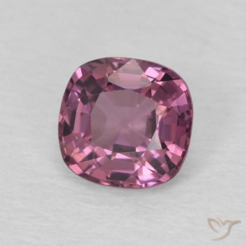 Spinello Viola medio naturale da 0.82 ct, Cuscino, VVS-VS