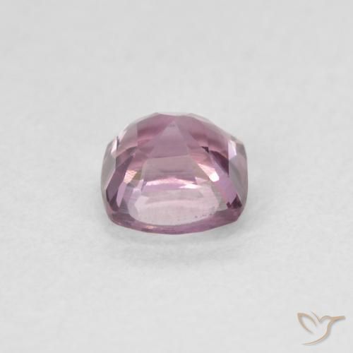 Spinello Viola chiaro naturale da 0.62 ct, Cuscino, VVS