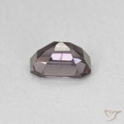 Spinello Dark Grey Purple naturale da 0.58 ct, Ottagonale / Taglio smeraldo, VVS-VS