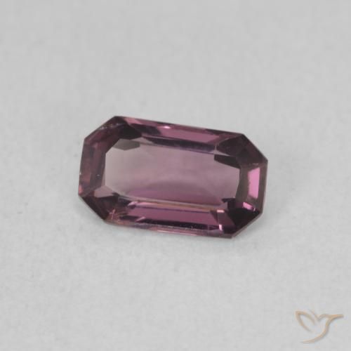 Spinello Magenta-rosa scuro Dark naturale da 0.55 ct, Ottagonale / Taglio smeraldo, VS