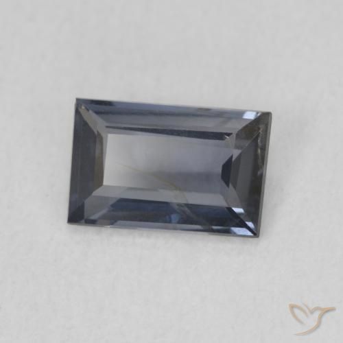 Spinello Viola grigiastro naturale da 1.05 ct, Taglio a baguette, VS