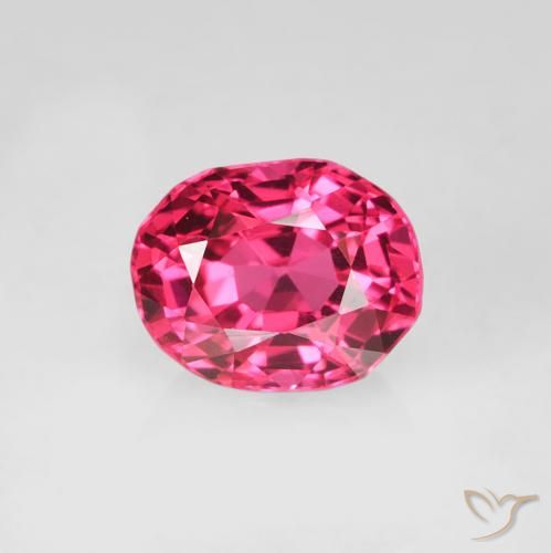 0.58ct Naturale Rosa scuro Spinello, Ovale, VS