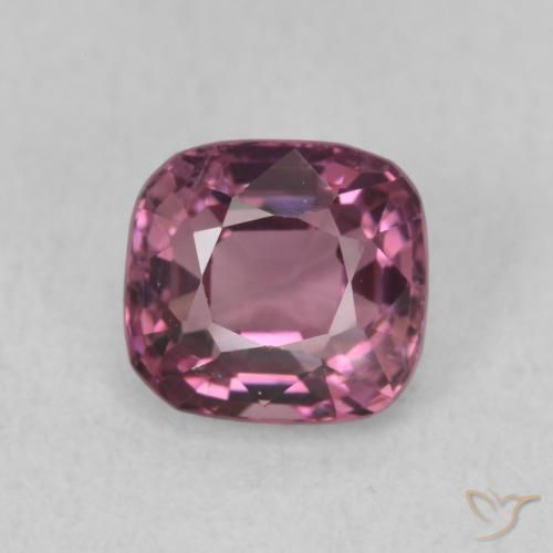 1.35ct Naturale Viola medio Spinello, Cuscino, VS