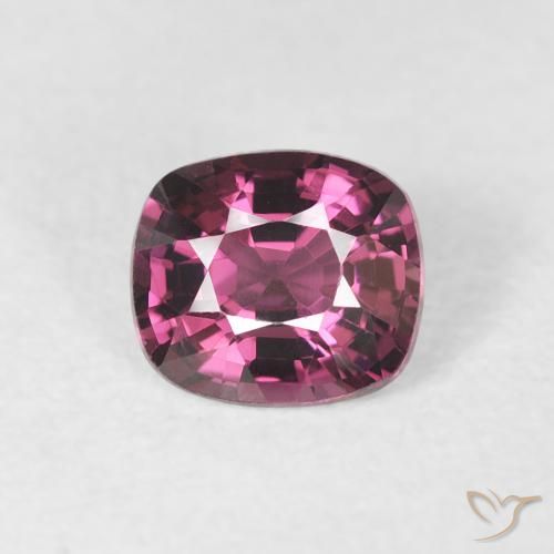 0.92ct Naturale Rosso lampone Spinello, Cuscino, VS