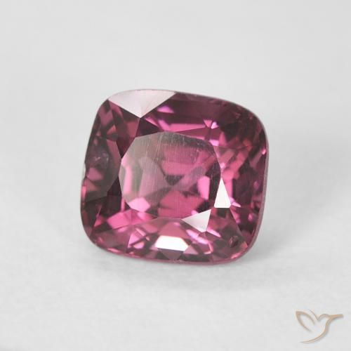 Spinello Magenta intenso naturale da 1.11 ct, Cuscino, VS