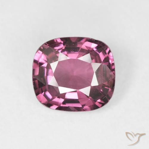 0.95ct Naturale Rosa scuro Spinello, Cuscino, VS