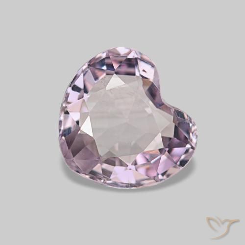 Spinello naturale rosa da 0,75 ct, a forma di cuore, VVS