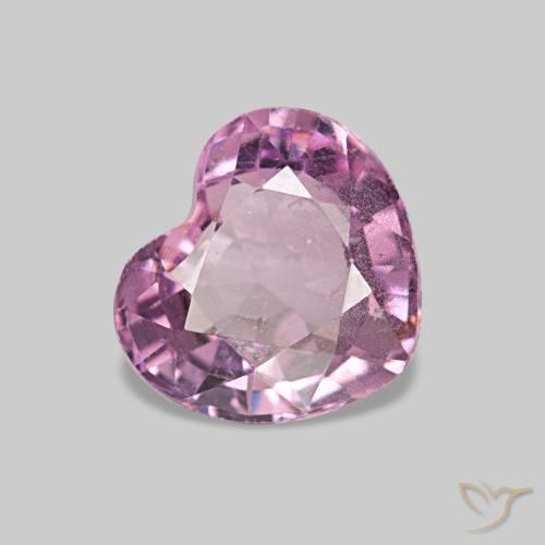 Spinello naturale rosa da 0,86 ct, a forma di cuore, VS