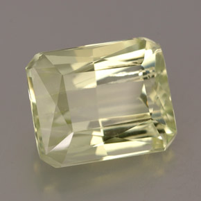 Spodumene Giallo chiaro naturale da 6.20 ct, Taglio smeraldo, VS