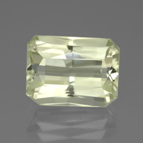 Spodumene Giallo chiaro naturale da 7.11 ct, Taglio smeraldo, VVS-VS