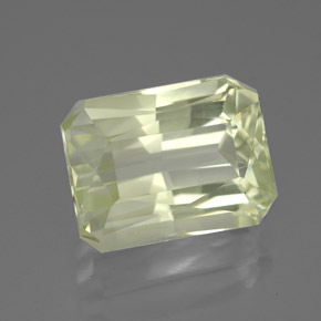 Spodumene Giallo chiaro naturale da 7.11 ct, Taglio smeraldo, VVS-VS