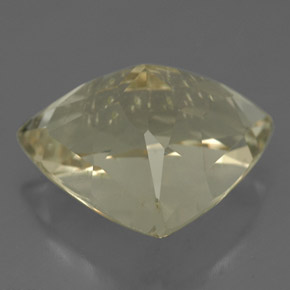 Spodumene Giallo chiaro naturale da 8.31 ct, Taglio trillion, VS-SI