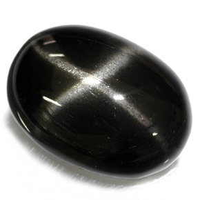 Diopside stellato naturale nero da 26,40 ct, taglio ovale, opaco
