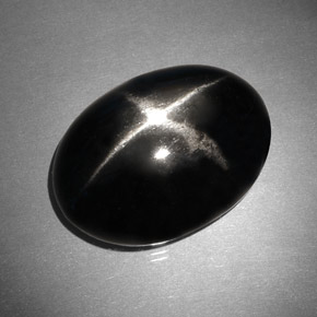 Diopside stellato naturale nero da 37,46 ct, taglio ovale, opaco