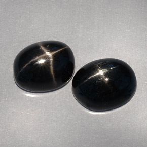 Diopside stellato naturale nero da  ct, taglio ovale, opaco