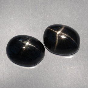 Diopside stellato naturale nero da  ct, taglio ovale, opaco