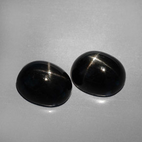 Diopside stellato naturale nero da  ct, taglio ovale, opaco