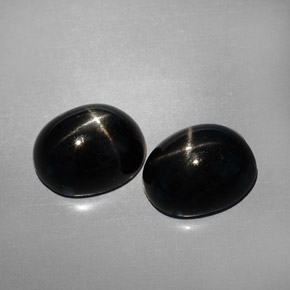 Diopside stellato naturale nero da  ct, taglio ovale, opaco