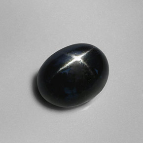 Diopside stellato naturale nero da 2,88 ct, taglio ovale, opaco