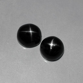 Diopside stellato naturale nero da  ct, taglio ovale, opaco