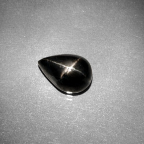 Diopside stellato naturale nero da 2,75 ct, taglio a pera, opaco