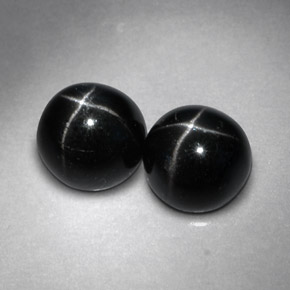 Diopside stellato naturale nero da  ct, taglio rotondo, opaco