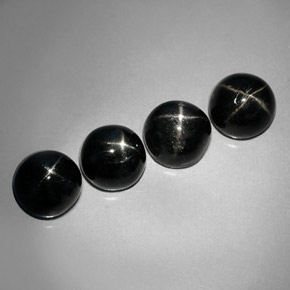 Diopside stellato naturale nero da  ct, taglio rotondo, opaco