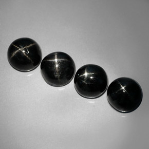 Diopside stellato naturale nero da  ct, taglio rotondo, opaco