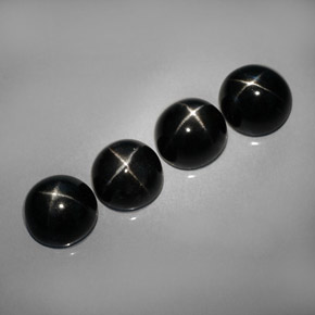 Diopside stellato naturale nero da  ct, taglio rotondo, opaco
