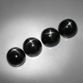 Diopside stellato naturale nero da  ct, taglio rotondo, opaco