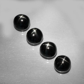Diopside stellato naturale nero da  ct, taglio rotondo, opaco