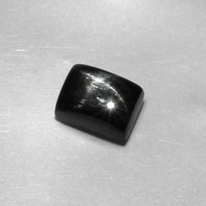 Diopside stellato naturale nero da 1,82 ct, baguette, opaco