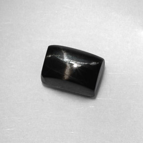 Diopside stellato naturale nero da 1,89 ct, baguette, opaco