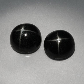 Diopside stellato naturale nero da  ct, taglio rotondo, opaco