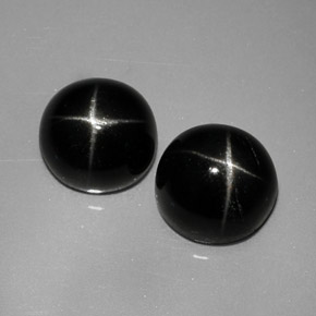 Diopside stellato naturale nero da  ct, taglio rotondo, opaco