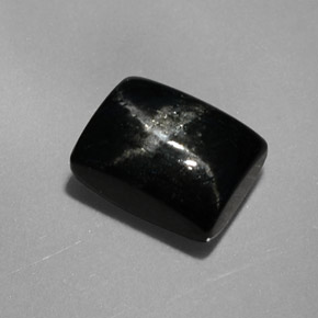 Diopside stellato naturale nero da 2,92 ct, baguette, opaco