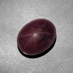 Granato stellato naturale rosso da 9,38 ct, taglio ovale, opaco