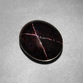 Granato stellato naturale nero da 9,54 ct, taglio ovale, opaco
