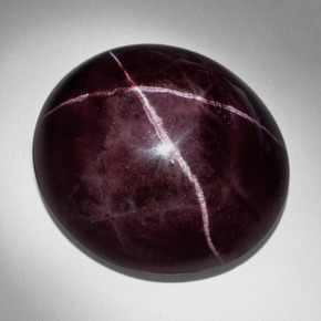 Granato stellato naturale rosso da 159,09 ct, taglio ovale, opaco