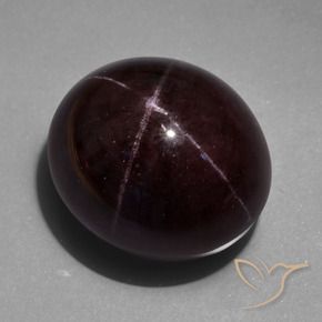 Granato stellato Rosso scuro naturale da 97.90 ct, Ovale, Opaco