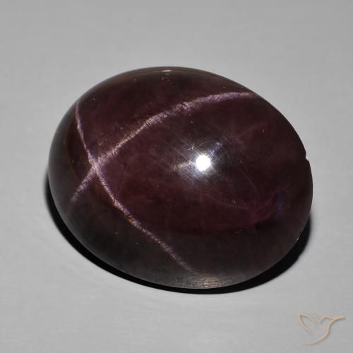 Granato stellato Rosso scuro naturale da 66.96 ct, Ovale, Opaco