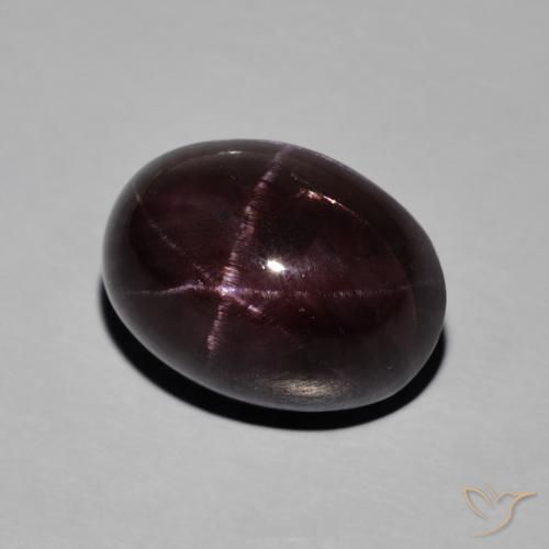 Granato stellato Rosso scuro naturale da 17.64 ct, Taglio ovale, Opaco