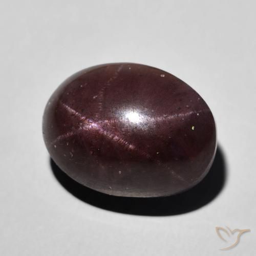 Granato stellato Rosso mogano naturale da 11.80 ct, Ovale, Opaco