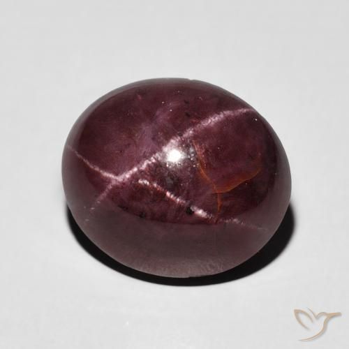Granato stellato Rosso scuro naturale da 7.95 ct, Ovale, Opaco