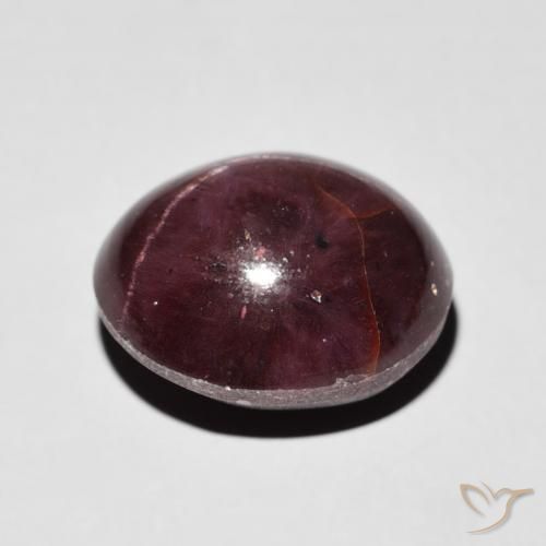 Granato stellato Rosso scuro naturale da 7.95 ct, Ovale, Opaco