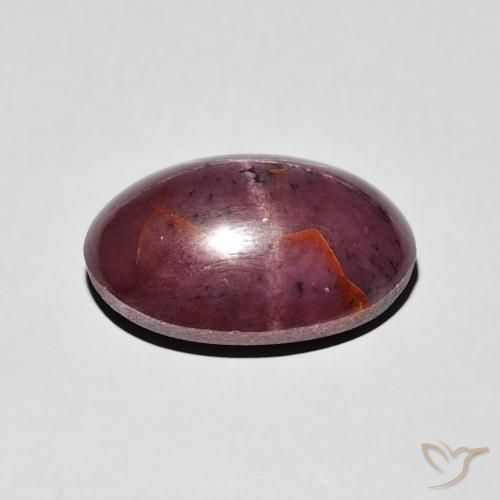 Granato stellato Medium Dark-Red naturale da 8.72 ct, Ovale, Opaco