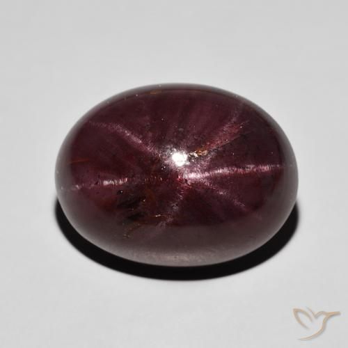 30.03ct Naturale Rosso scuro Granato stellato, Ovale, Opaco