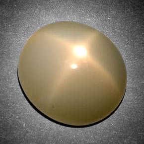 Pietra di luna stellata Color crema naturale da 12.69 ct, Taglio ovale, Traslucido