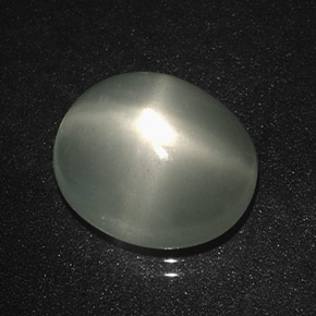 Pietra di luna stellata Verde chiaro naturale da 5.04 ct, Taglio ovale, Traslucido